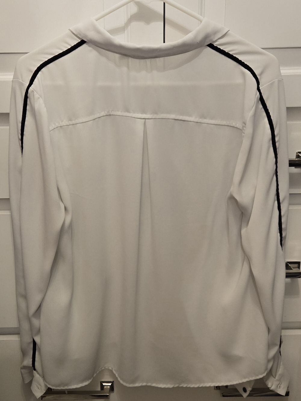 Lush White Dress Shirt with Black Trim - Picture 4 of 5